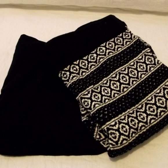 GUESS in black & GARAGE  in B/W Leggings, Medium - Picture 1 of 7